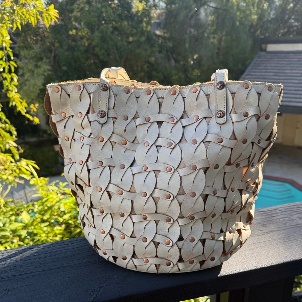 Patricia Nash woven leather tote bag - Picture 3 of 12